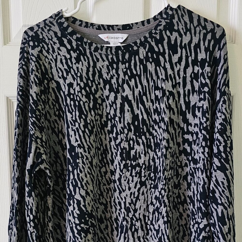 Liz Claiborne, Smoke Heather Animal Print Crew Neck Top, Women's Size L